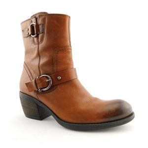 CLARKS Cognac Brown Leather Block Heel Buckled Ankle Boots 9